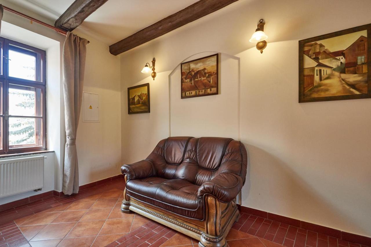 Vivaldi Apartments Mikulov Extérieur photo