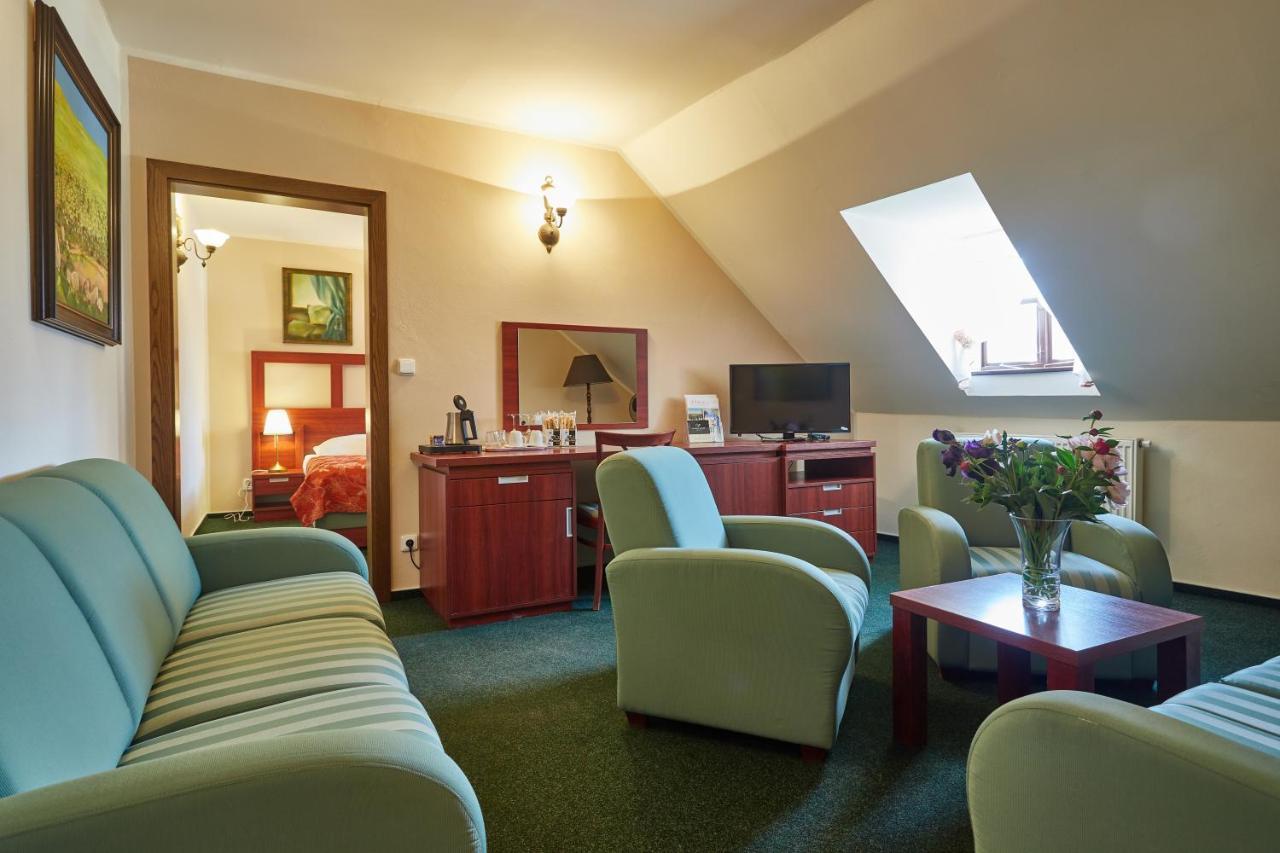 Vivaldi Apartments Mikulov Extérieur photo