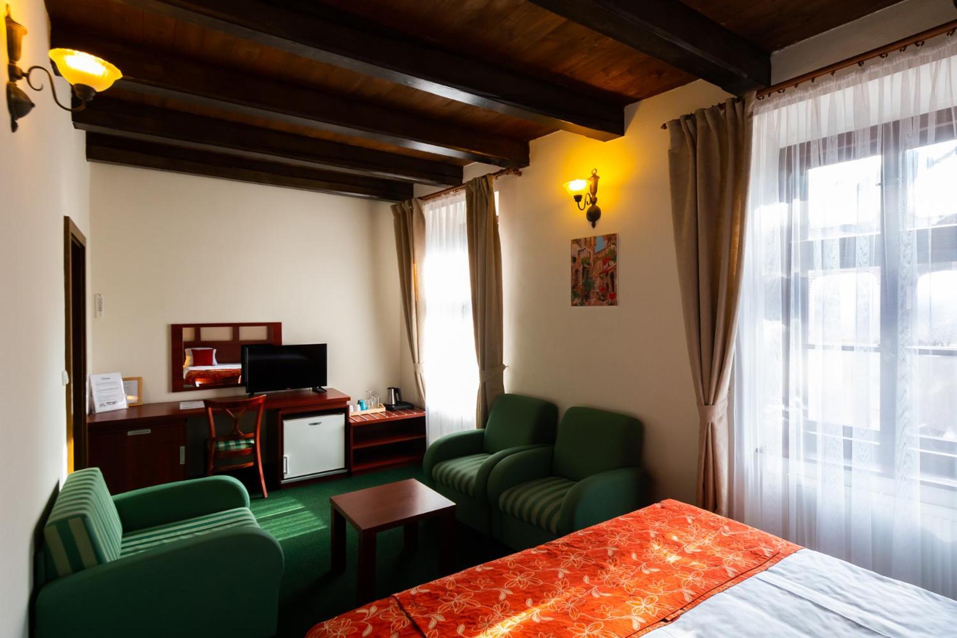 Vivaldi Apartments Mikulov Extérieur photo