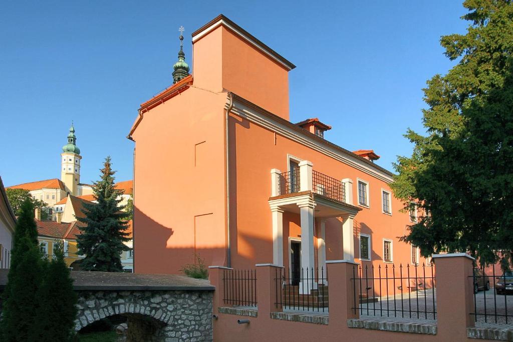 Vivaldi Apartments Mikulov Extérieur photo